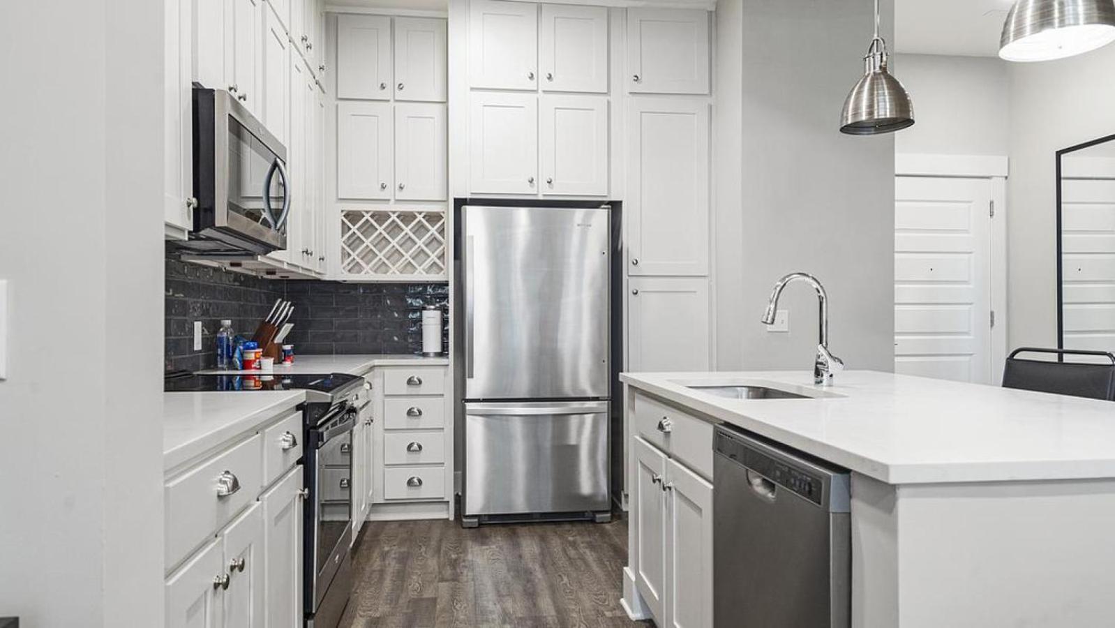 Landing Modern Apartment With Amazing Amenities Franklin Luaran gambar