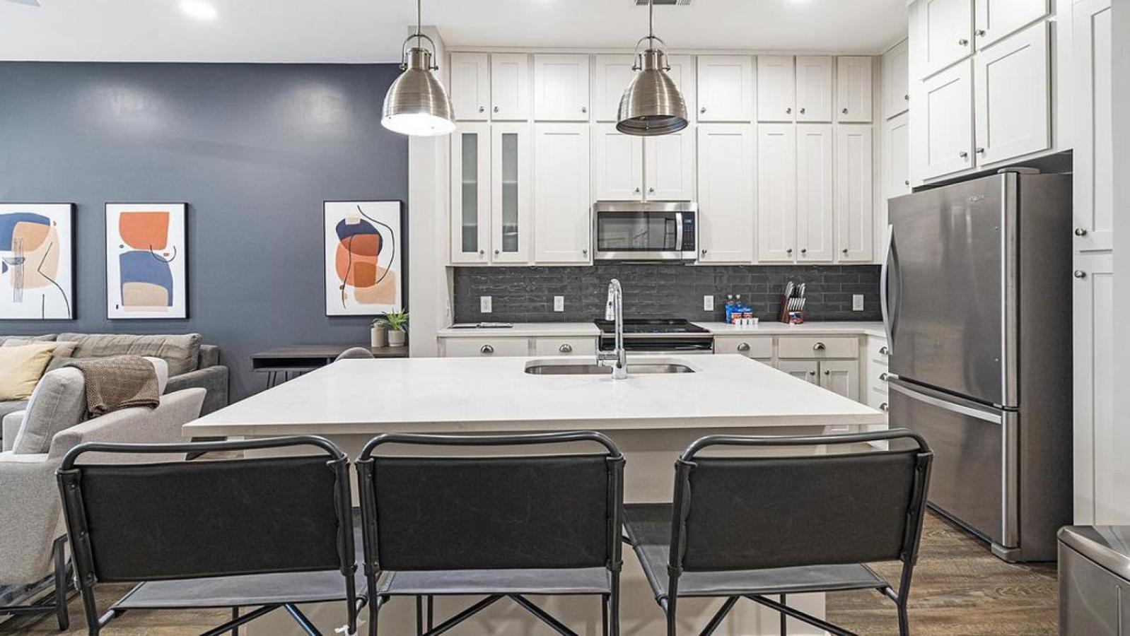 Landing Modern Apartment With Amazing Amenities Franklin Luaran gambar